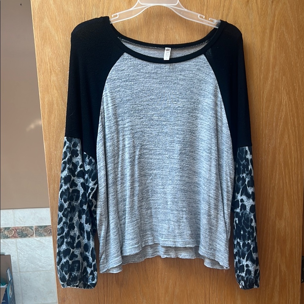Black and Gray with Leopard Sleeves Women's Top